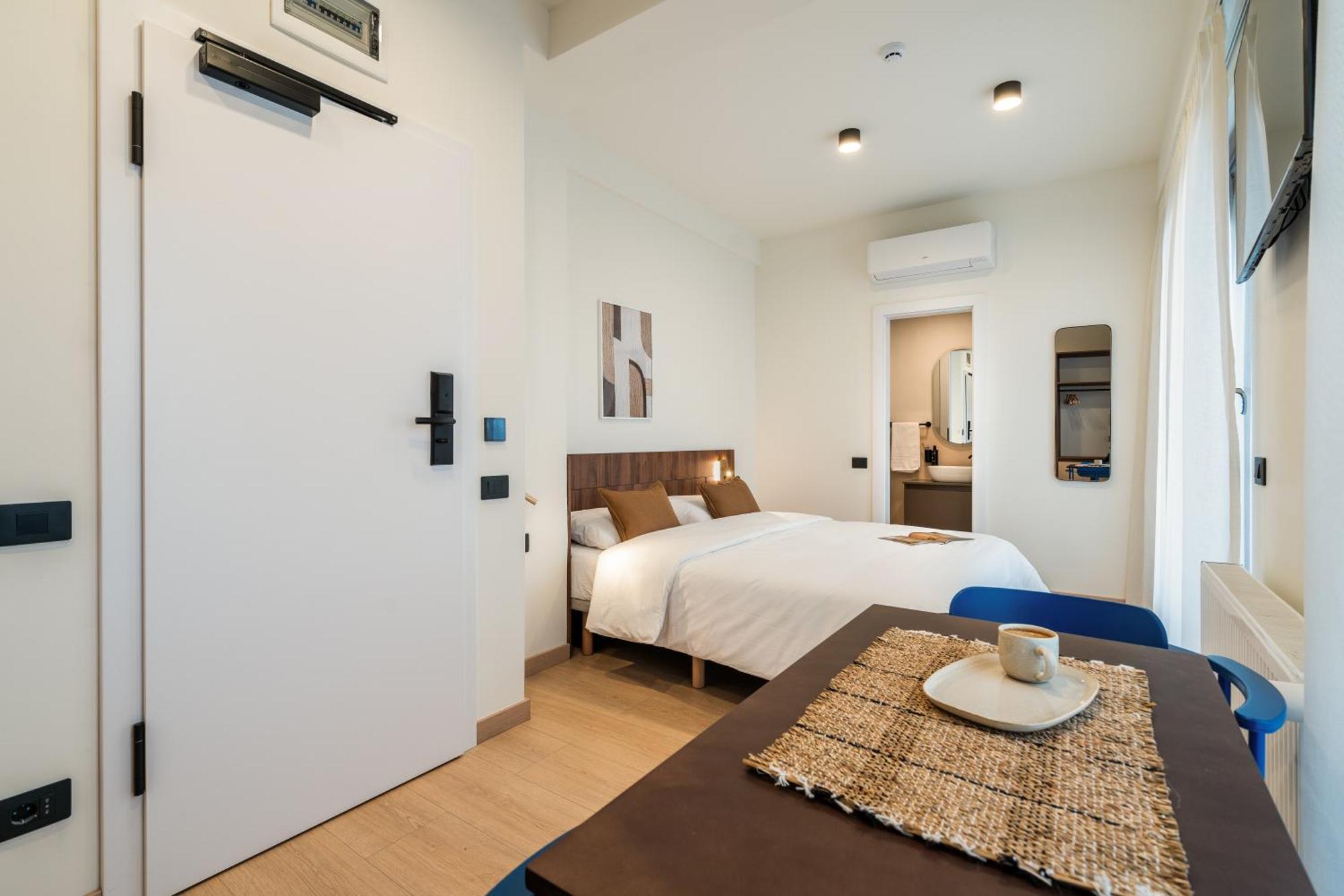 Old Town Apartments By Olala Homes Bucarest Extérieur photo