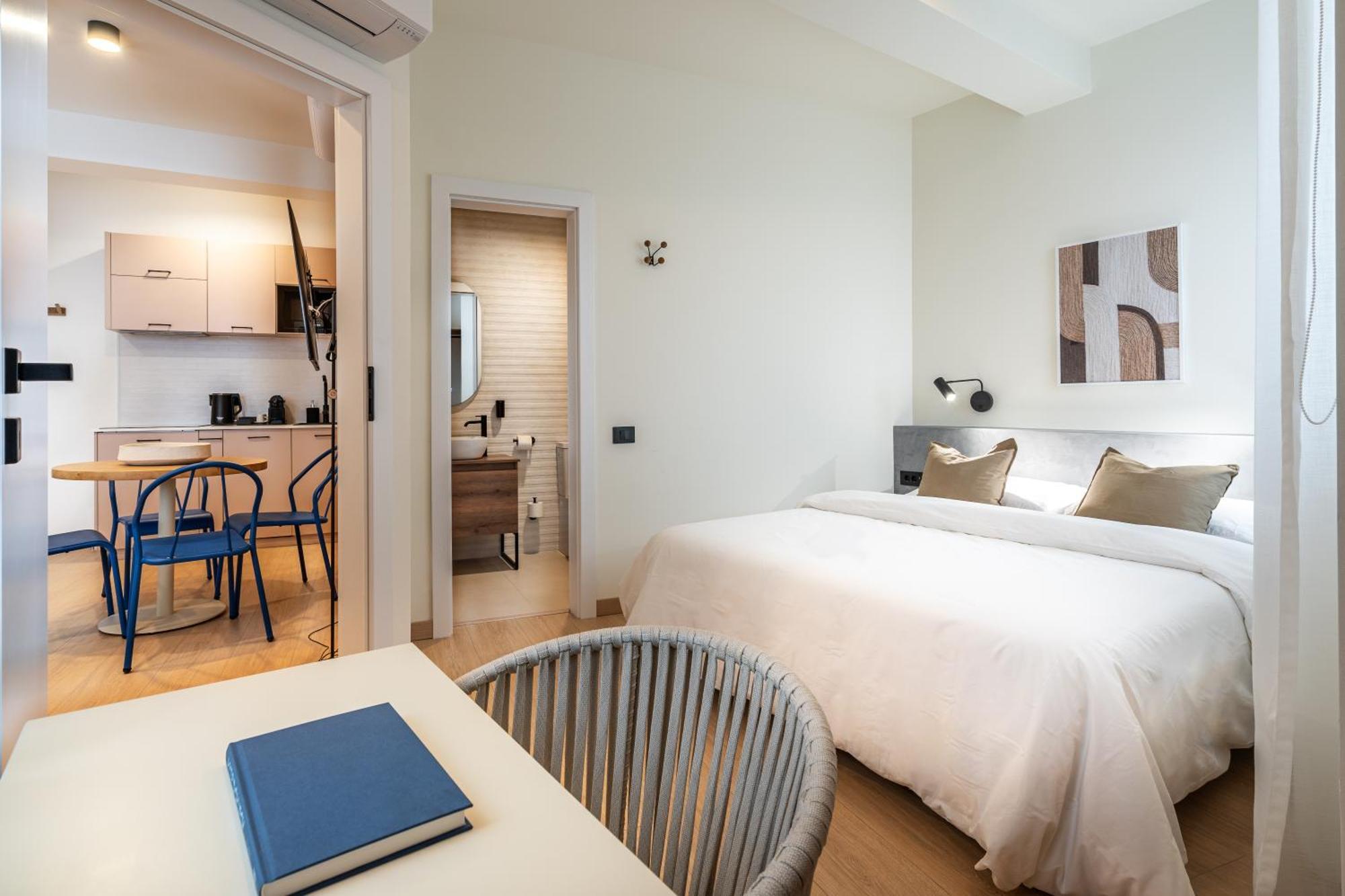 Old Town Apartments By Olala Homes Bucarest Extérieur photo