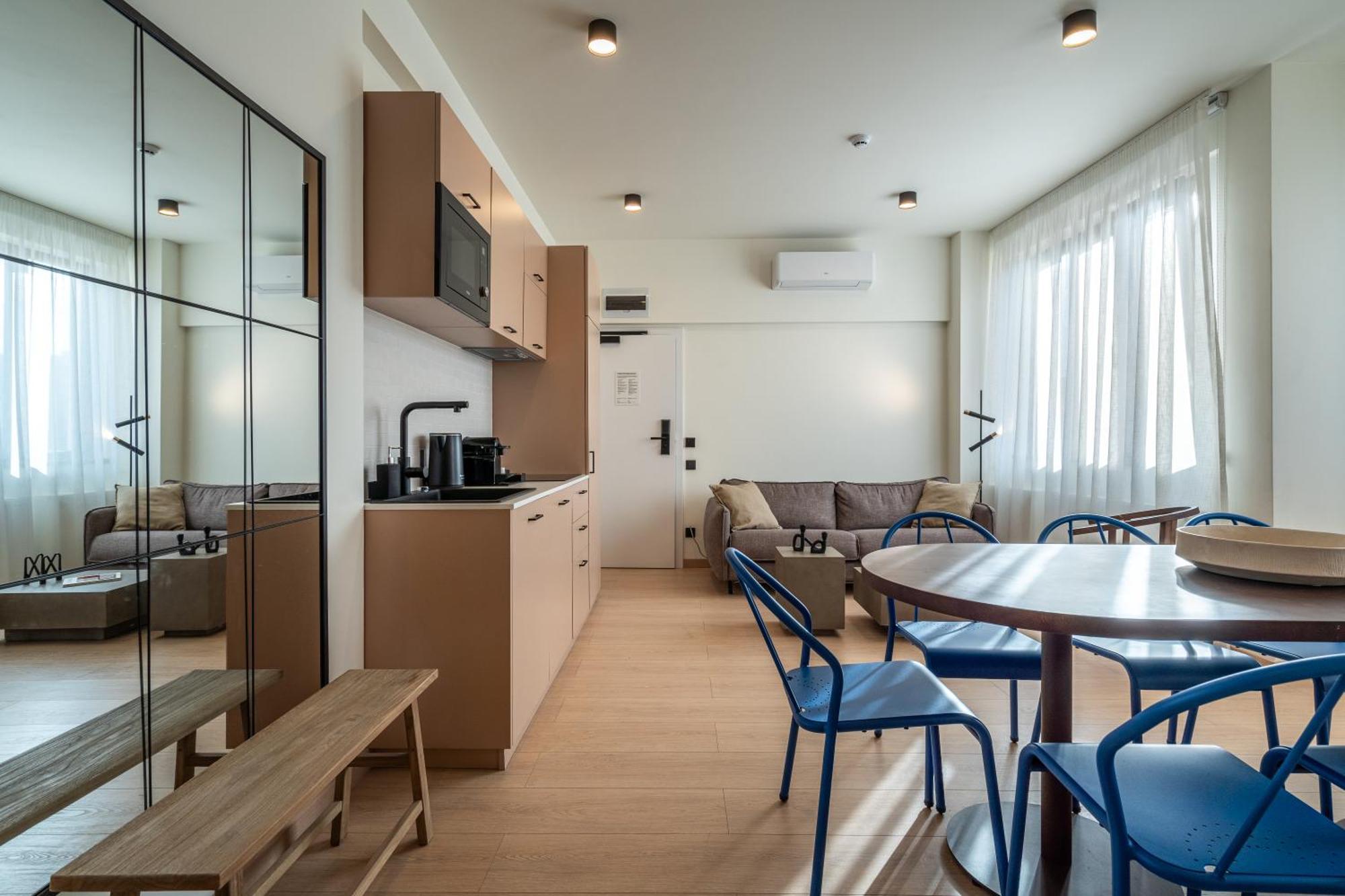 Old Town Apartments By Olala Homes Bucarest Extérieur photo