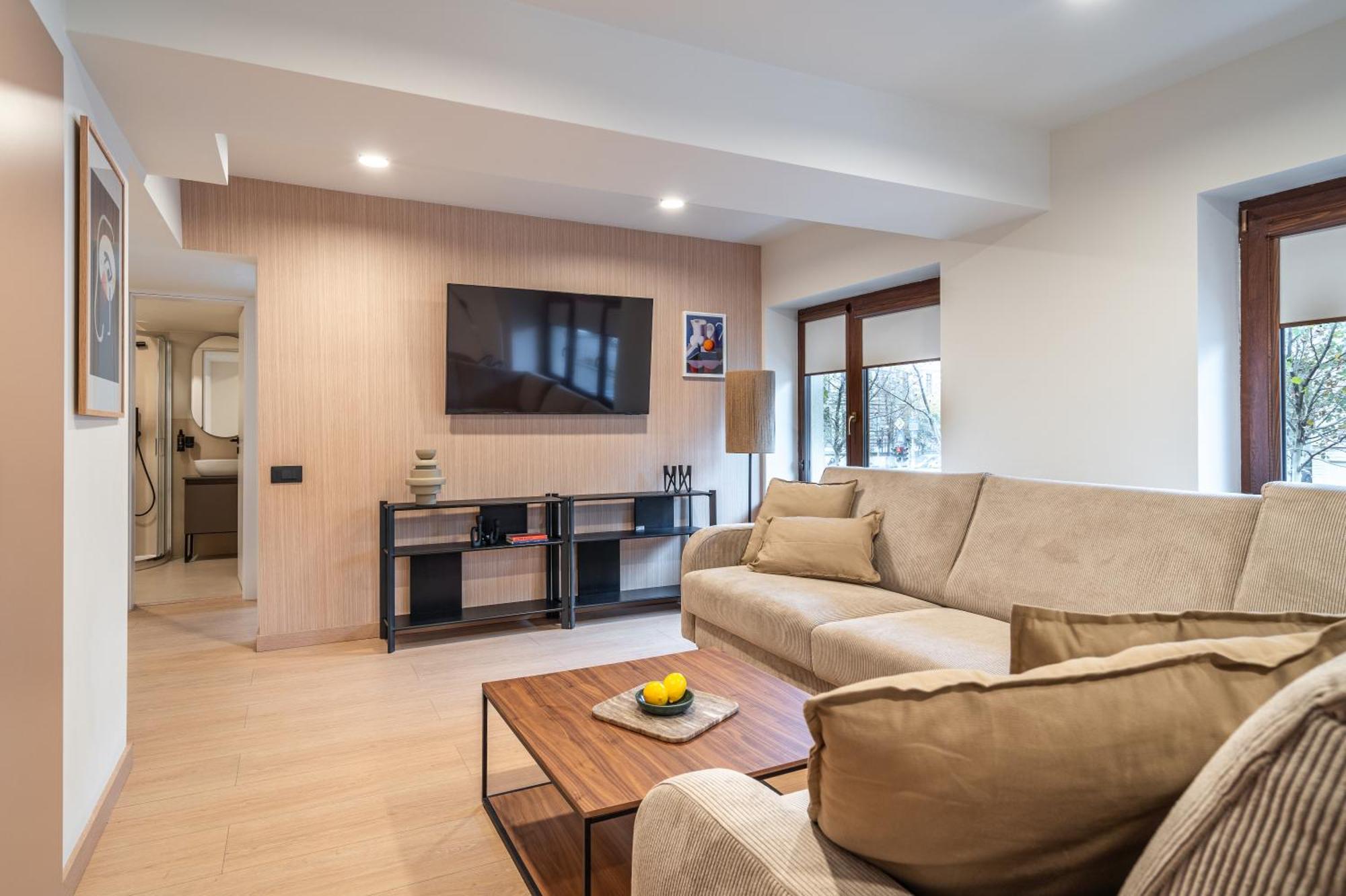 Old Town Apartments By Olala Homes Bucarest Extérieur photo