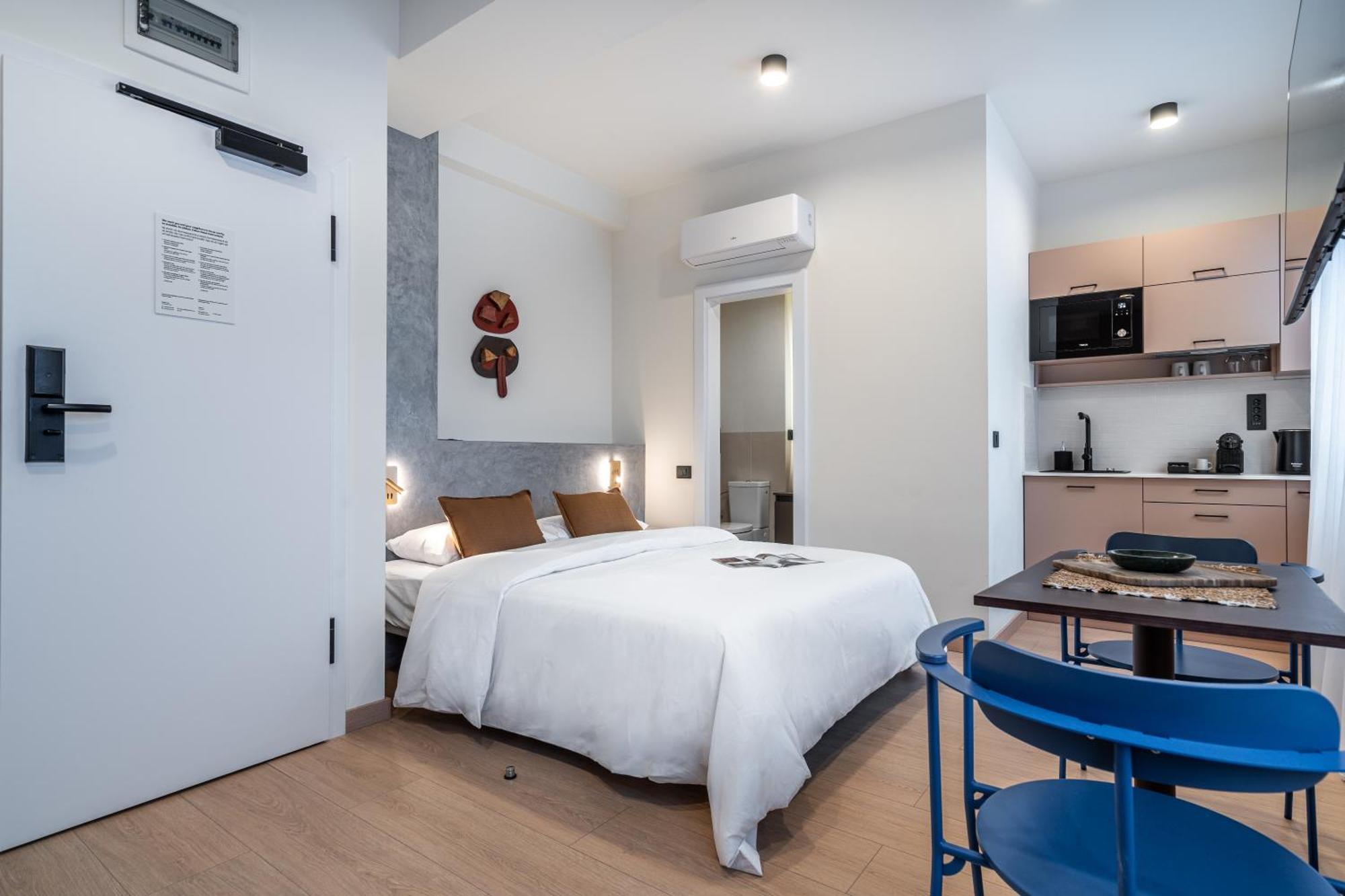 Old Town Apartments By Olala Homes Bucarest Extérieur photo